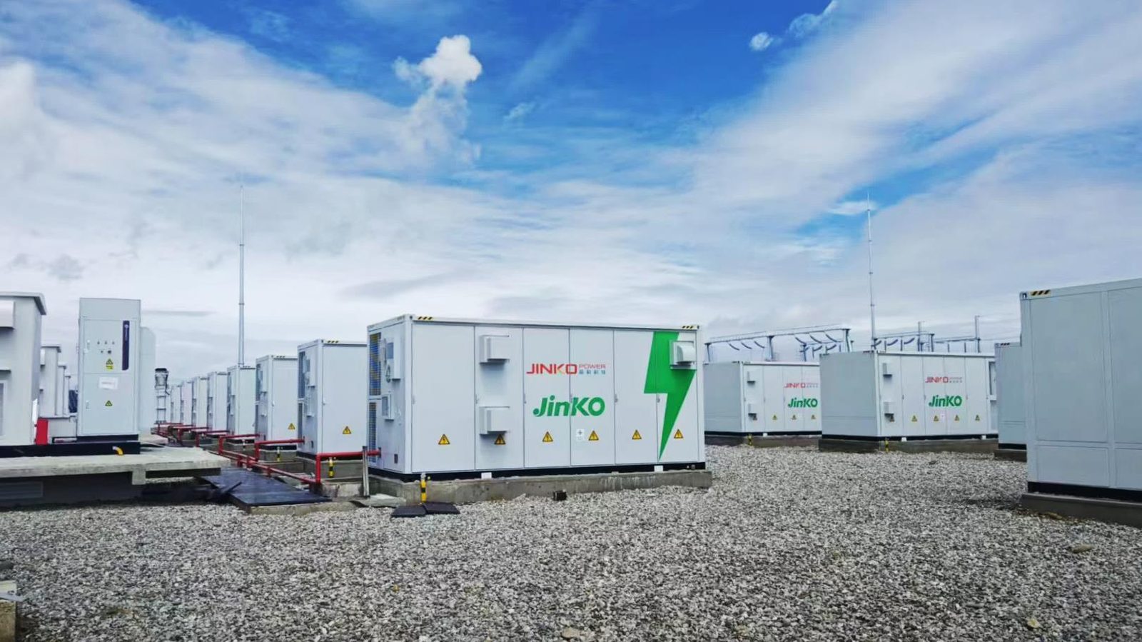 Jinko ESS utility projekt Qinghai, 31 MW / 60 MWh, Čína, 2024